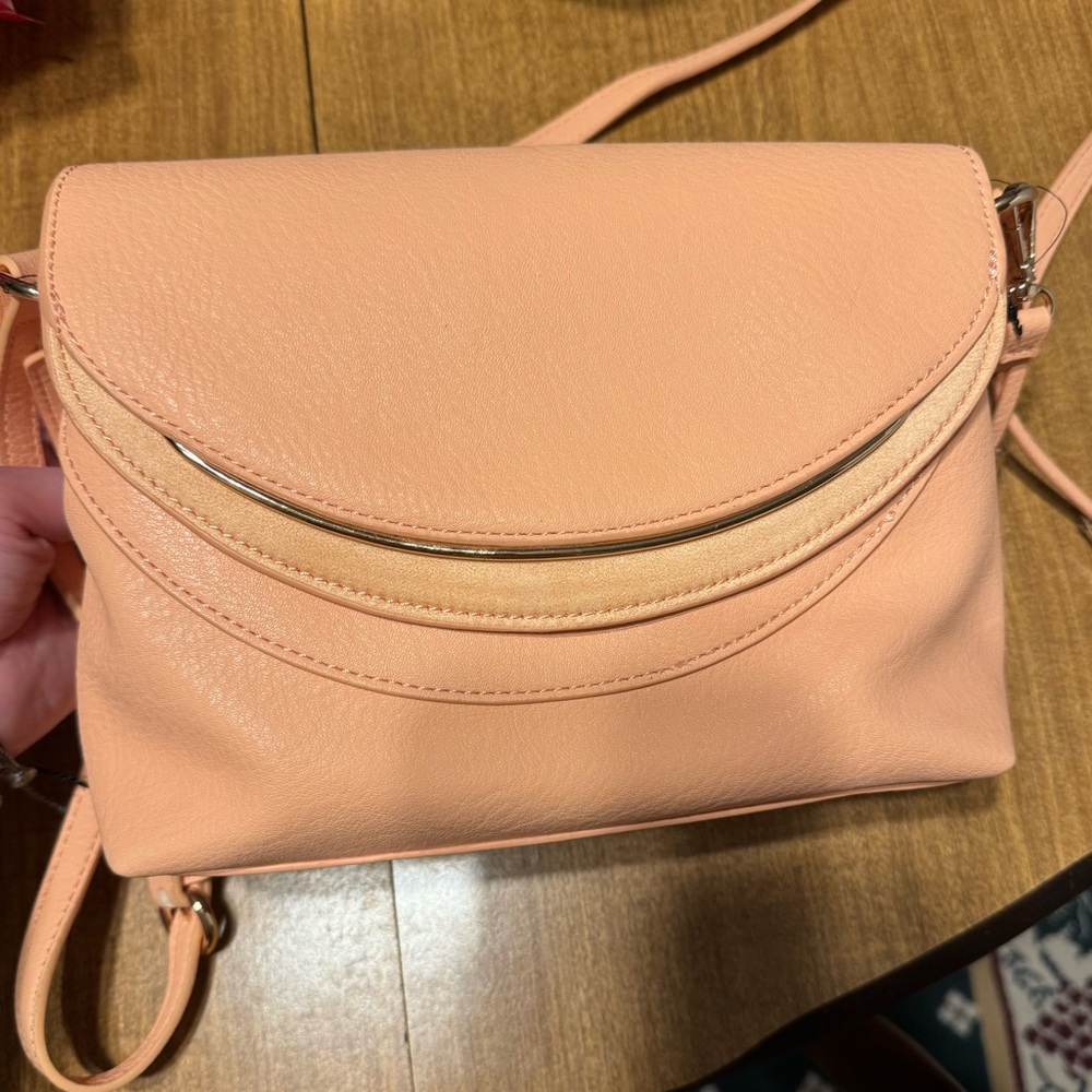 Crossbody purse